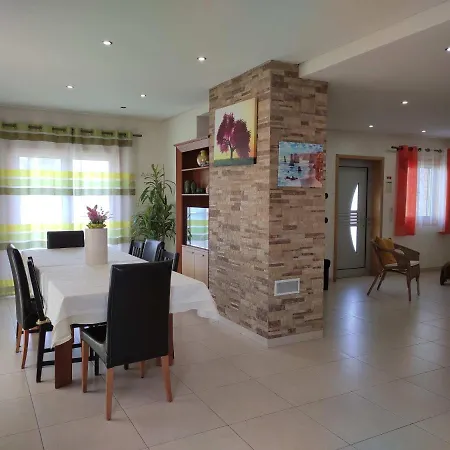 Gasthof In - 4 Bedroom House With Private Pool