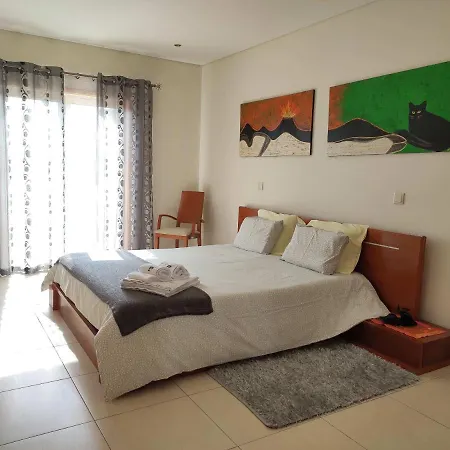 Gasthof In - 4 Bedroom House With Private Pool *