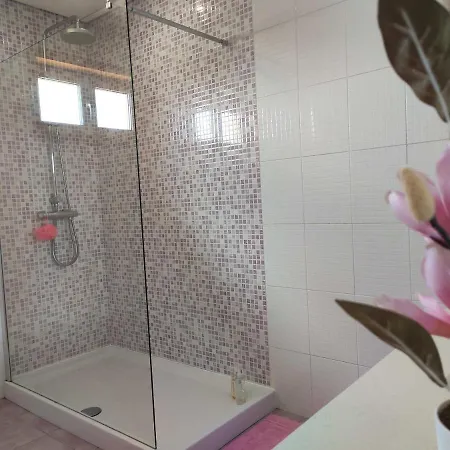 Gasthof In - 4 Bedroom House With Private Pool Vagos